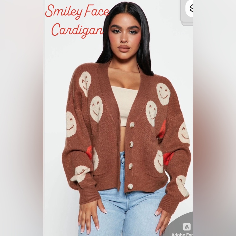 😊Forever 21 smiley face cardigan in a brown/orange and white‎ smiley faces.